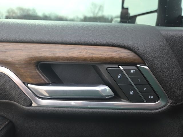 2024 Chevrolet Silverado 3500HD High Country