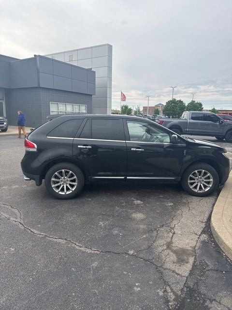 2011 Lincoln MKX Base