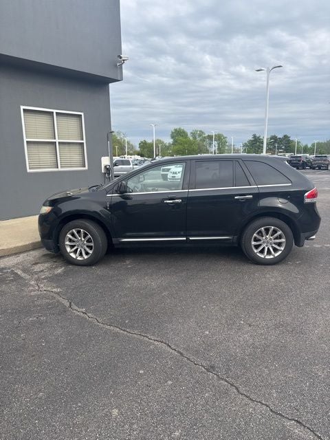 2011 Lincoln MKX Base