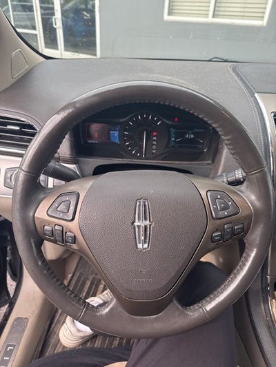 2011 Lincoln MKX Base