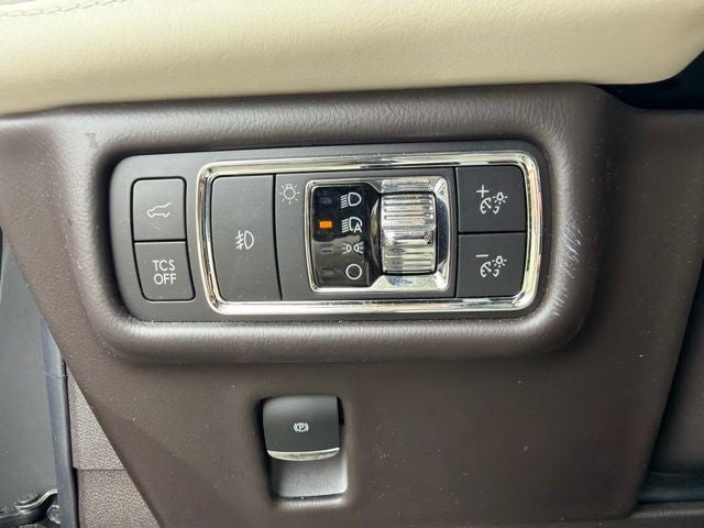 2022 Lincoln Nautilus Black Label