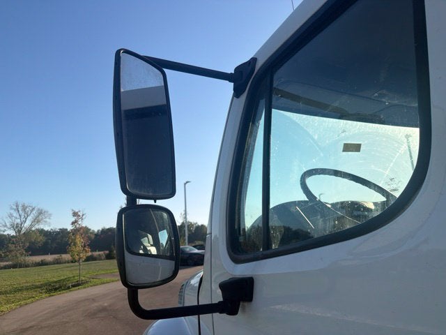2017 Freightliner M2 Base