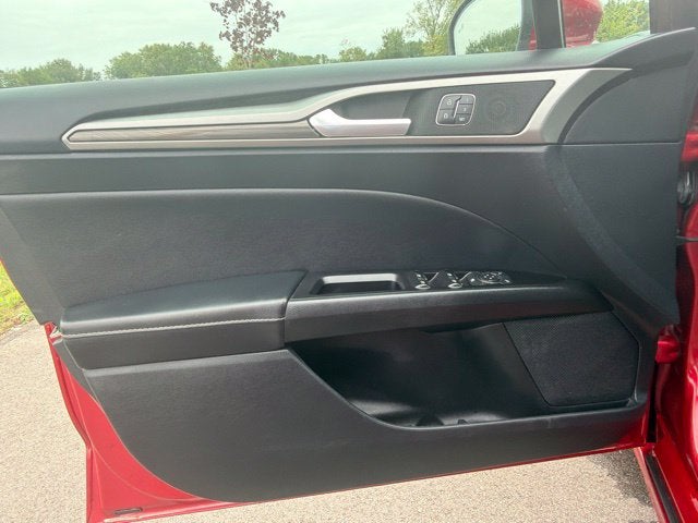 2020 Ford Fusion SEL