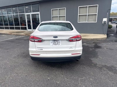 2020 Ford Fusion SE