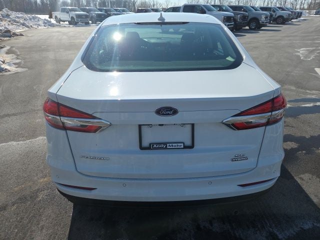 2020 Ford Fusion Hybrid SE
