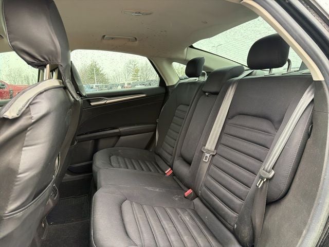 2016 Ford Fusion Hybrid SE