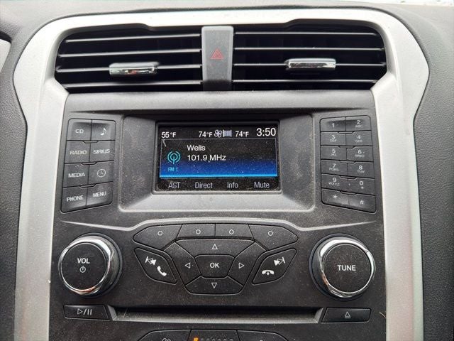 2016 Ford Fusion Hybrid SE