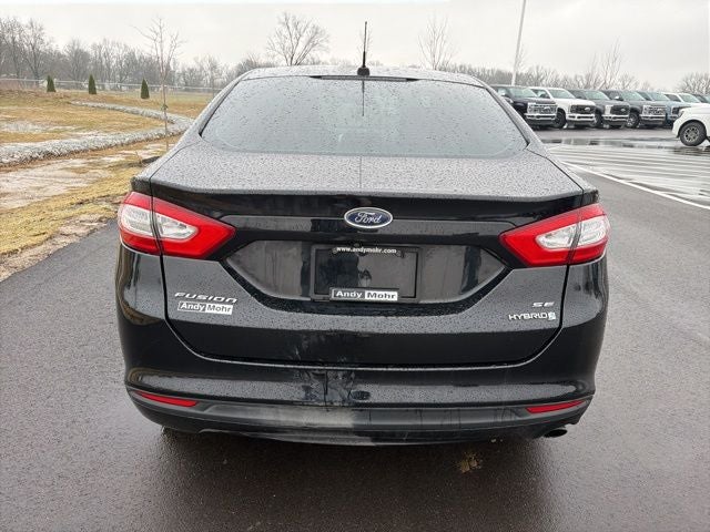 2016 Ford Fusion Hybrid SE