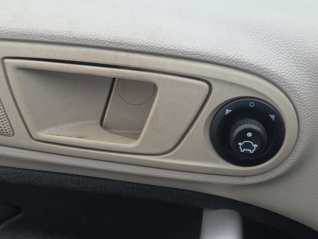 2012 Ford Fiesta SE