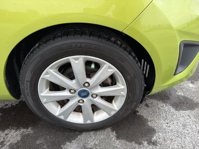 2013 Ford Fiesta SE