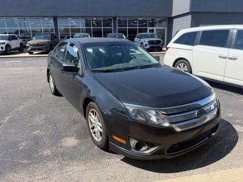 2010 Ford Fusion S