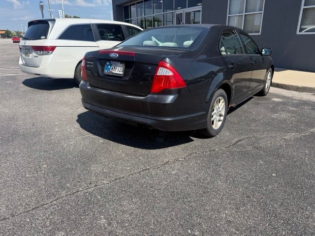 2010 Ford Fusion S