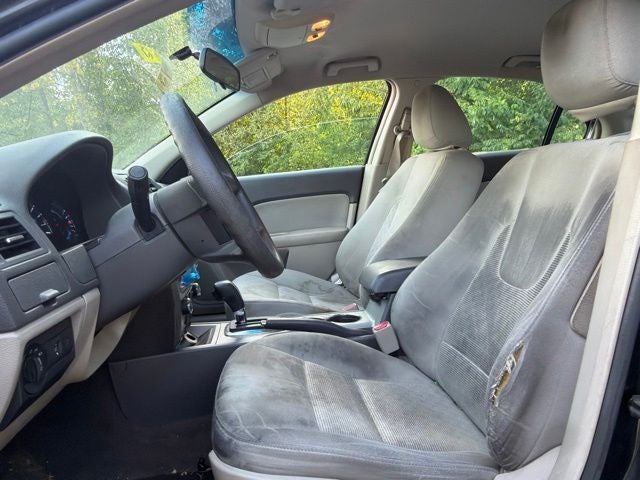 2010 Ford Fusion S