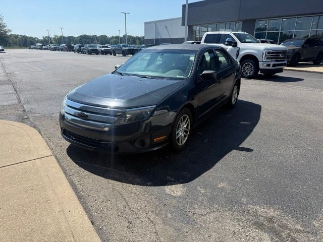 2010 Ford Fusion S