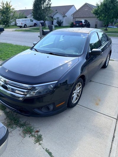 2010 Ford Fusion S