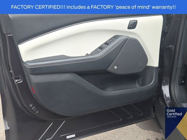 2022 Ford Mustang Mach-E Premium