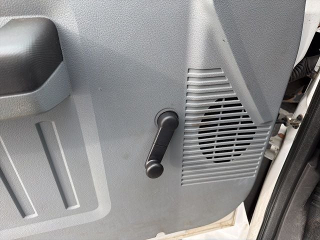 2015 Ford F-650SD Box Truck