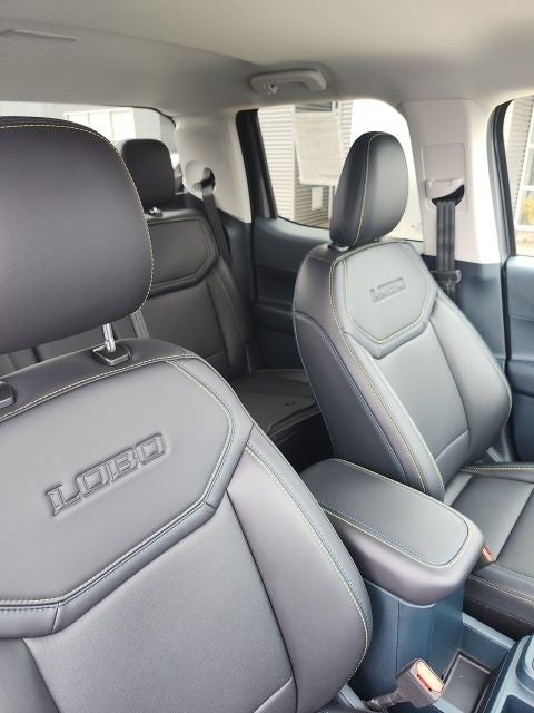 2026 Ford Maverick Lobo Standard