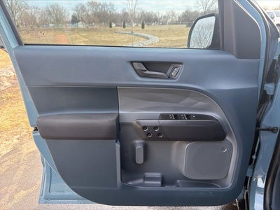 2022 Ford Maverick XL