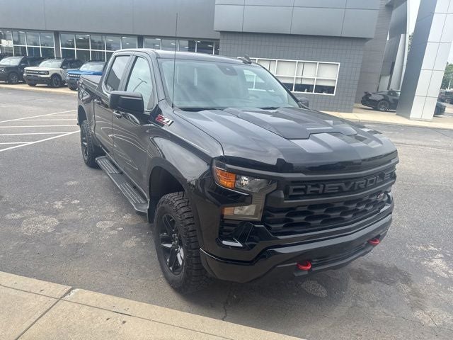 2024 Chevrolet Silverado 1500 Custom Trail Boss 4X4 Crew Cab Short Box's photo
