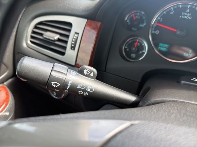 2013 Chevrolet Avalanche 1500 LS