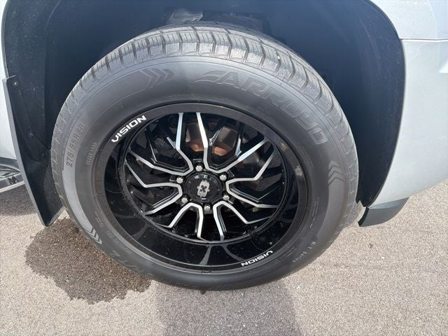 2013 Chevrolet Avalanche 1500 LS