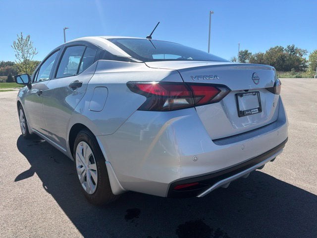 2025 Nissan Versa 1.6 S