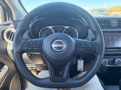 2025 Nissan Versa 1.6 S
