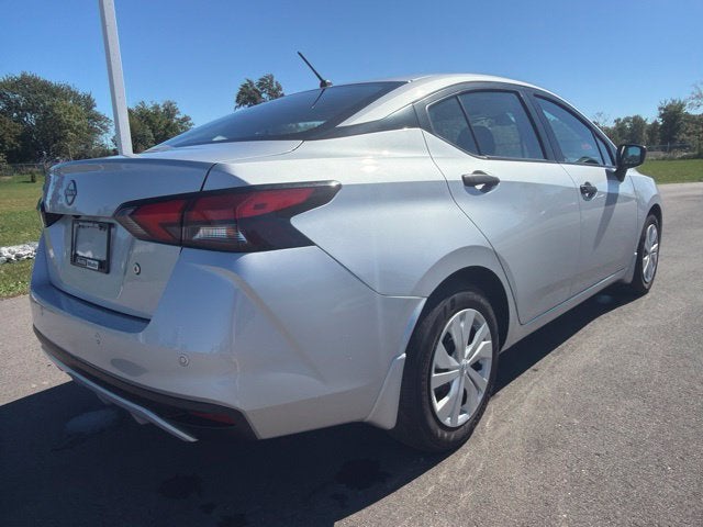 2025 Nissan Versa 1.6 S