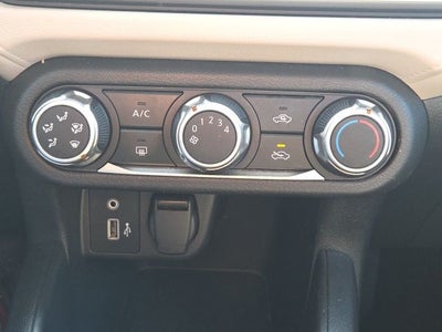 2021 Nissan Versa 1.6 SV