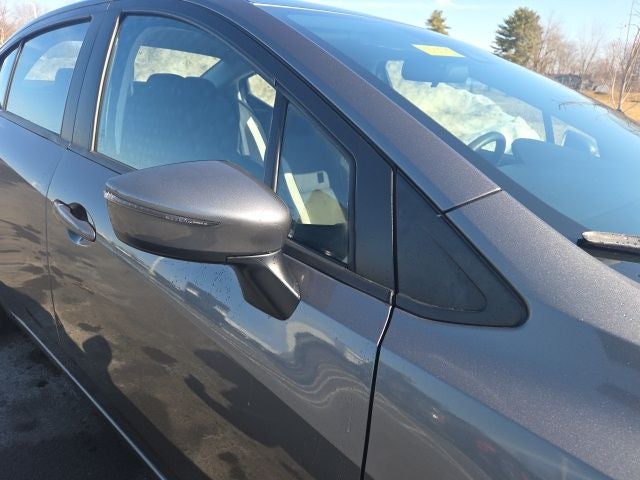 2021 Nissan Versa 1.6 SV