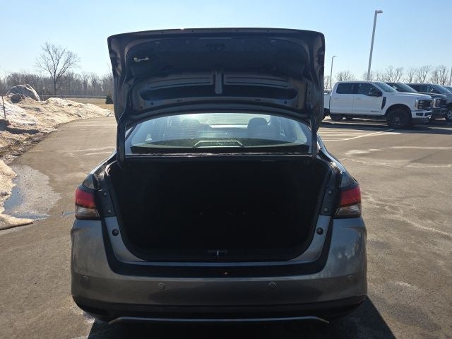 2021 Nissan Versa 1.6 SV