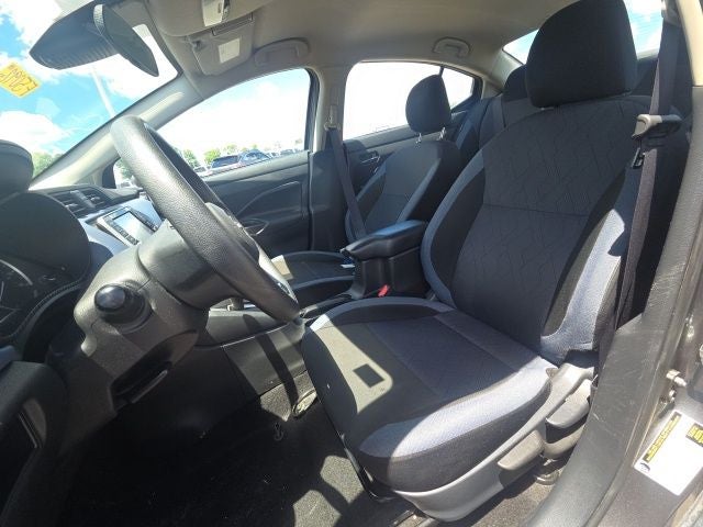 2024 Nissan Versa 1.6 SV