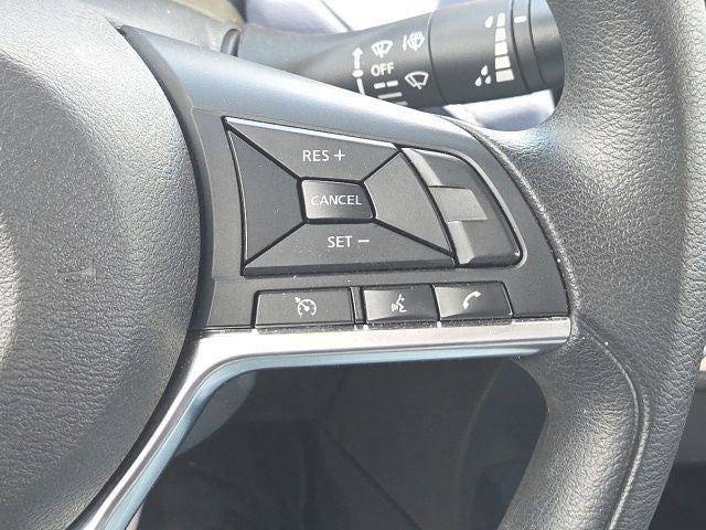 2024 Nissan Versa 1.6 SV