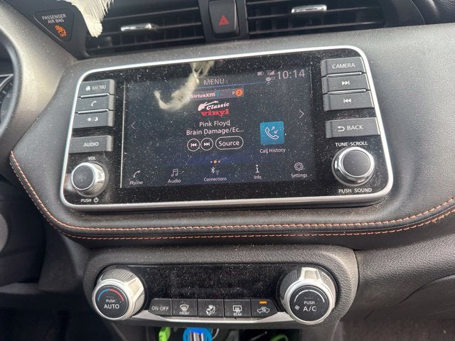 2019 Nissan Kicks SR
