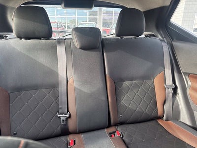 2019 Nissan Kicks SR