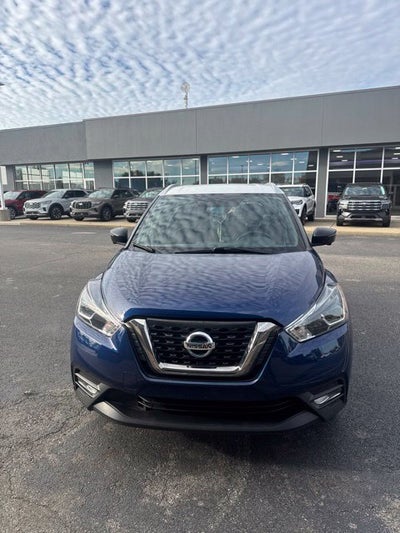 2019 Nissan Kicks SR