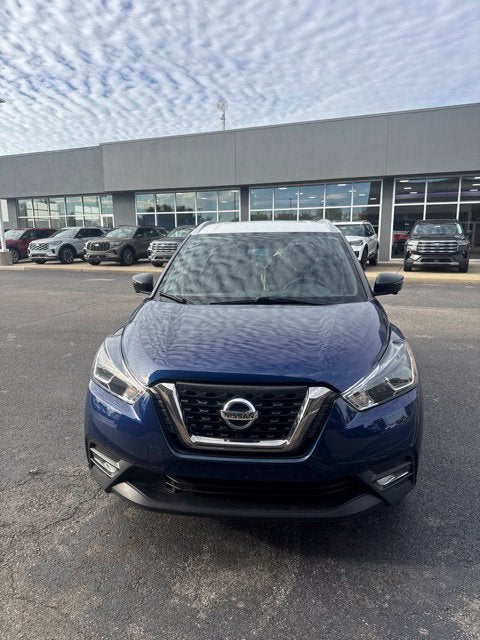 2019 Nissan Kicks SR