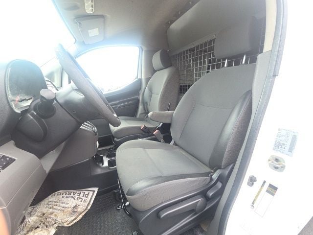 2017 Nissan NV200 SV