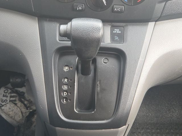 2017 Nissan NV200 SV