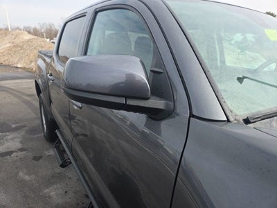 2022 Toyota Tacoma SR V6