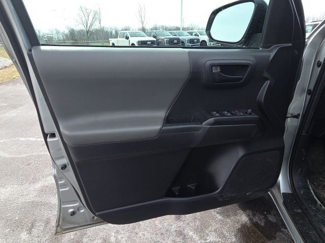 2022 Toyota Tacoma SR V6