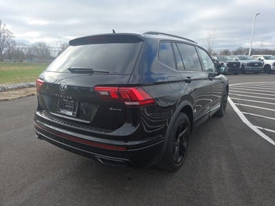 2023 Volkswagen Tiguan 2.0T SE R-Line Black