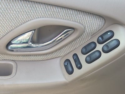 2002 Mazda Mazda Tribute ES