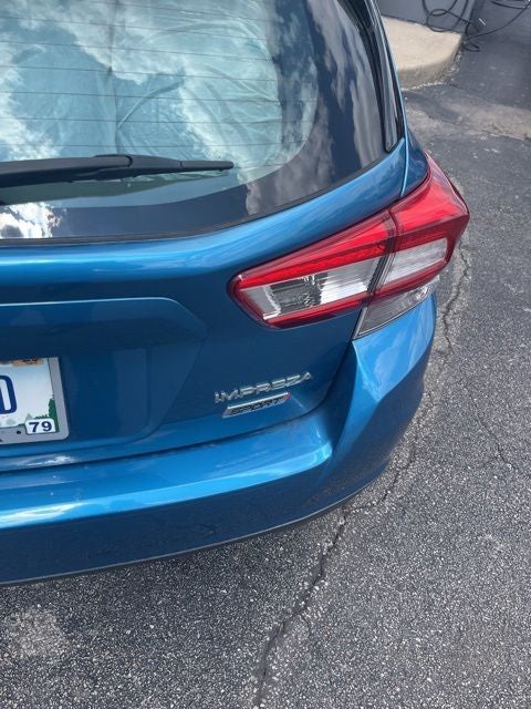 2017 Subaru Impreza 2.0i Sport