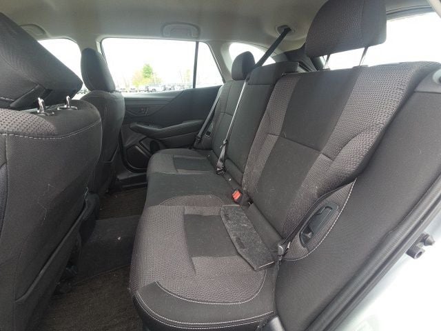 2022 Subaru Outback 2.5i