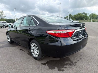 2017 Toyota Camry LE