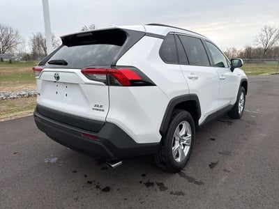 2021 Toyota RAV4 Hybrid XLE