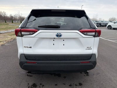 2021 Toyota RAV4 Hybrid XLE