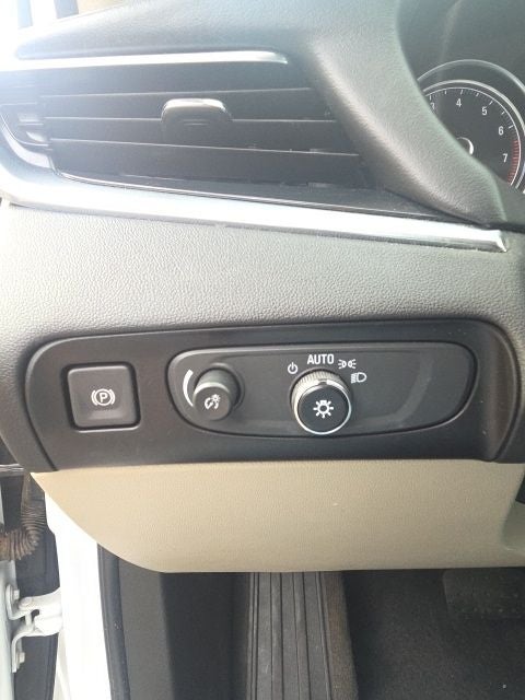 2020 Buick Enclave Essence